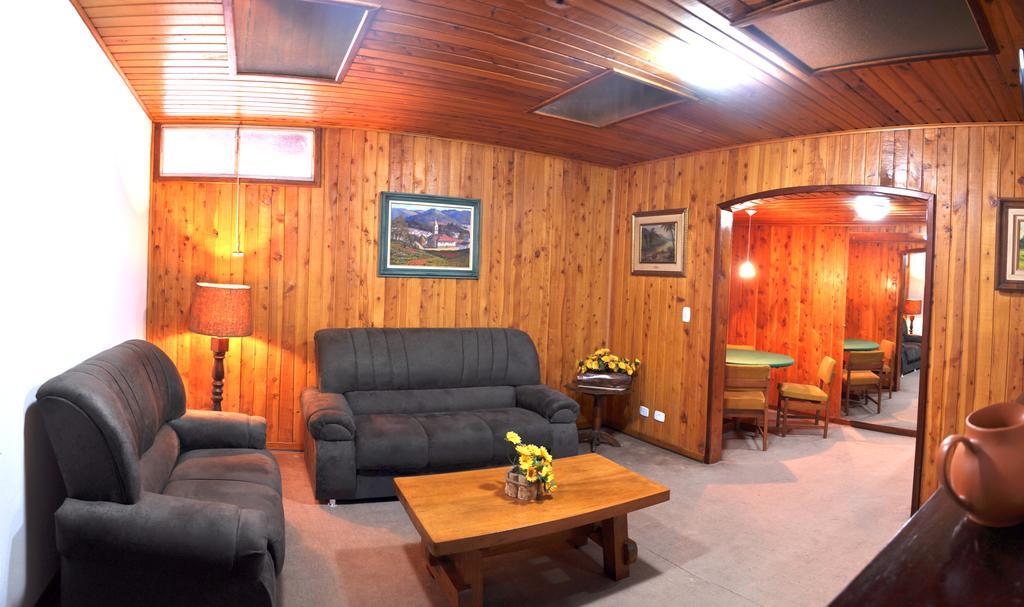 Hotel Vila Regina Campos do Jordão Eksteriør billede