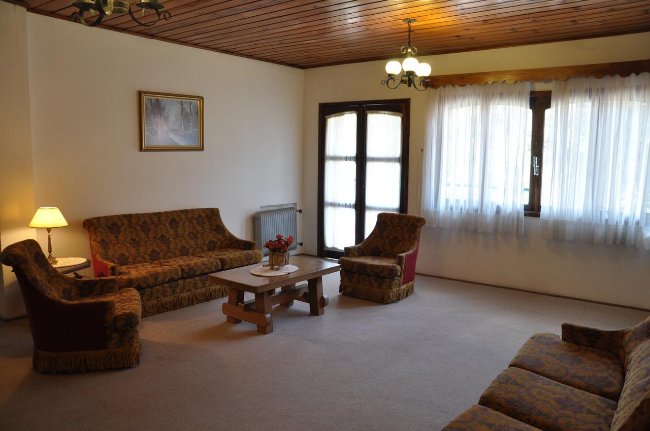 Hotel Vila Regina Campos do Jordão Eksteriør billede